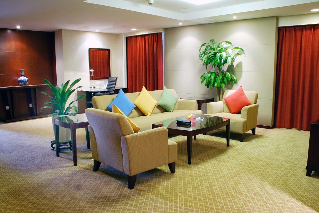 Suzhou Jasmine Hotel Exterior photo